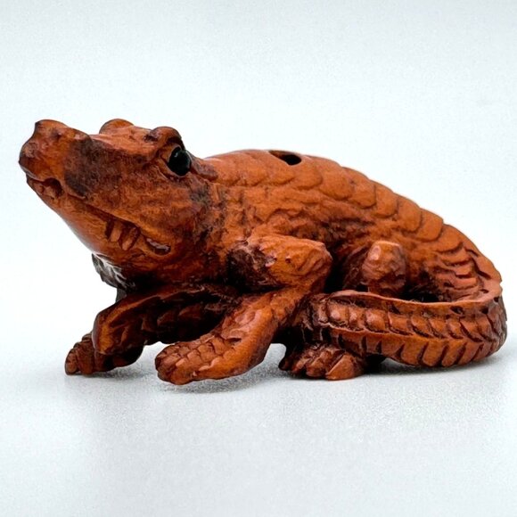 Ojime Bead Netsuke Alligator Crocodile Boxwood Signed Figurine - Picture 8 of 8